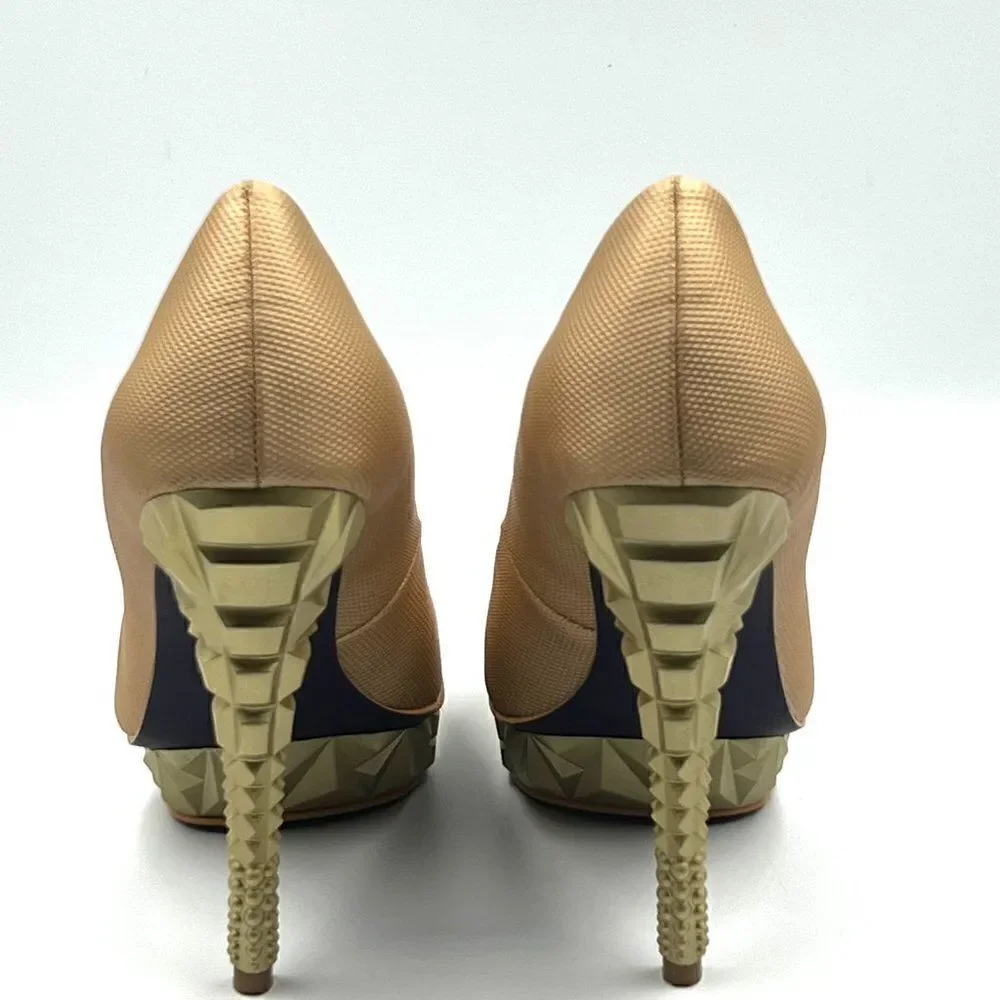 Rachel Ray Roy Heels - Size: 9 - Great Condition